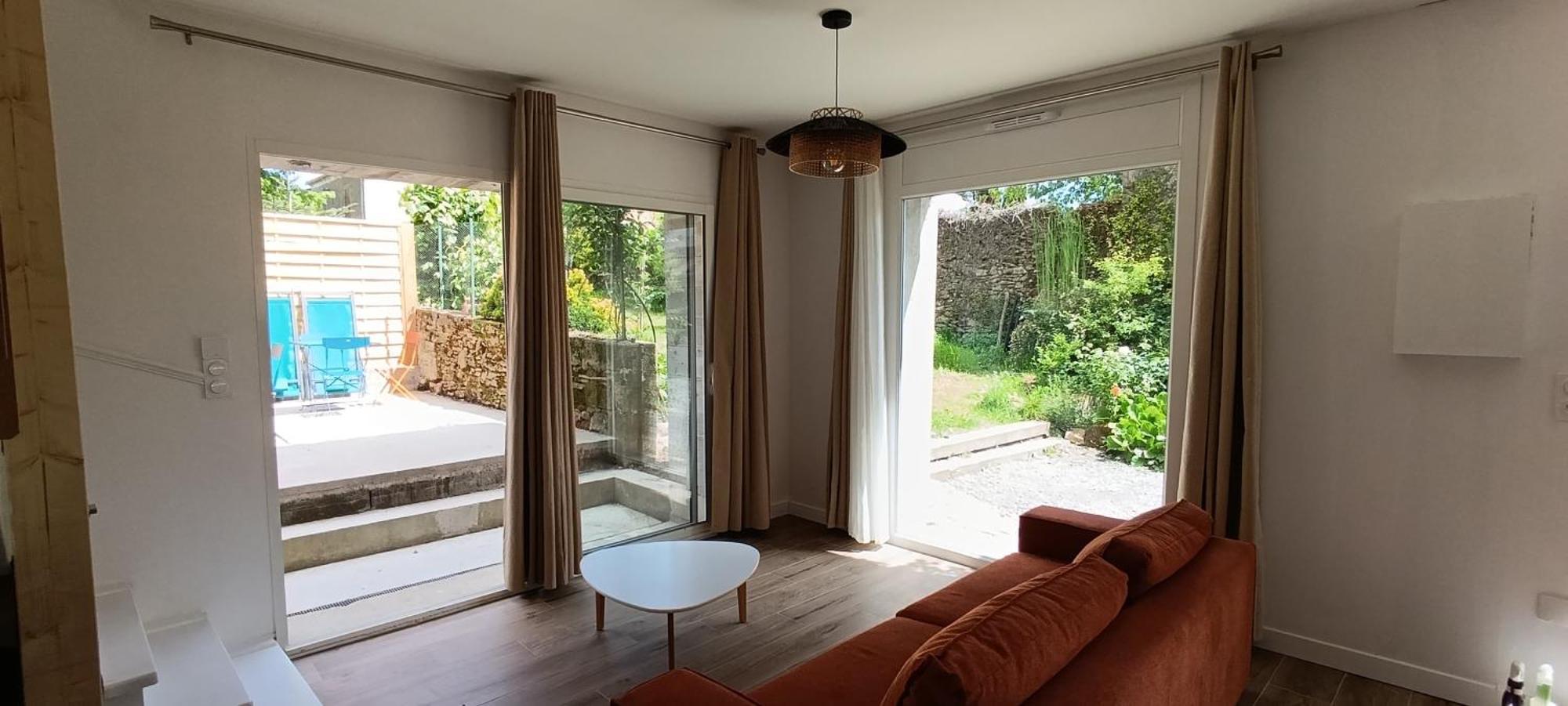 Maison Irondas Saint-Pierre-d'Aurillac المظهر الخارجي الصورة