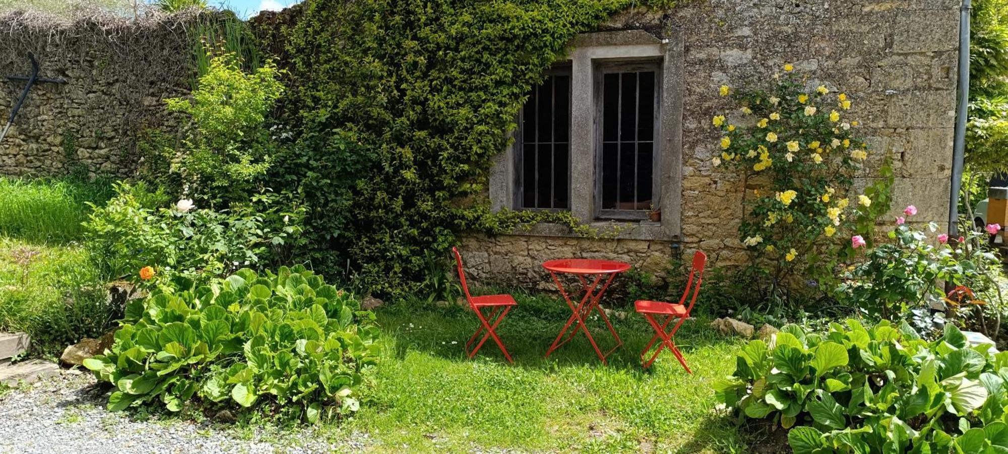 Maison Irondas Saint-Pierre-d'Aurillac المظهر الخارجي الصورة