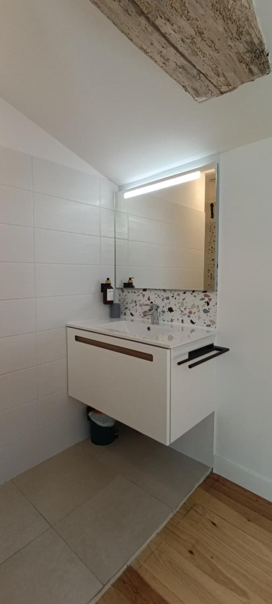 Maison Irondas Saint-Pierre-d'Aurillac الغرفة الصورة