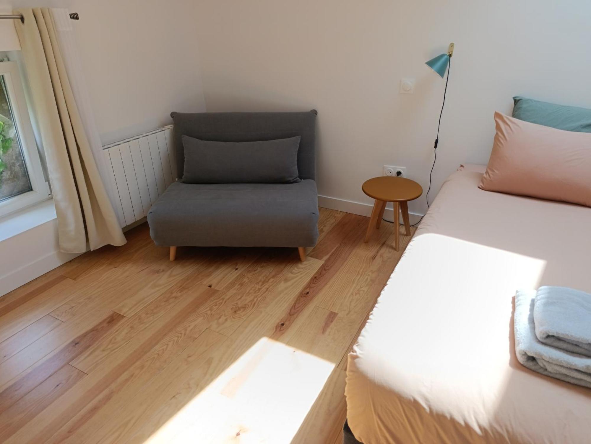 Maison Irondas Saint-Pierre-d'Aurillac المظهر الخارجي الصورة